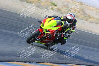 media/Dec-18-2022-SoCal Trackdays (Sun) [[8099a50955]]/Turn 4 Inside (10am)/